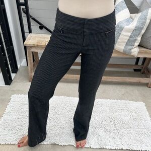 Express Editor Gray Pinstripe Wide Leg Dress Pants – Zip Pockets | Size 2R